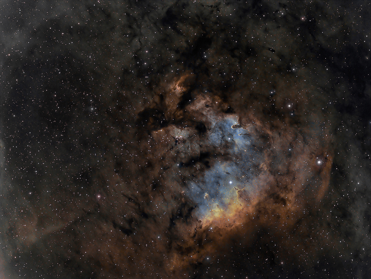 NGC 7822   