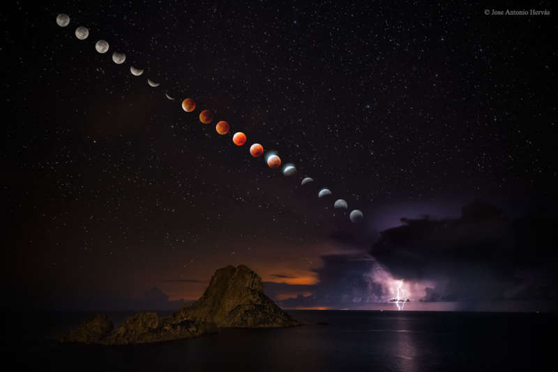 Supermoon Total Lunar Eclipse and Lightning Storm