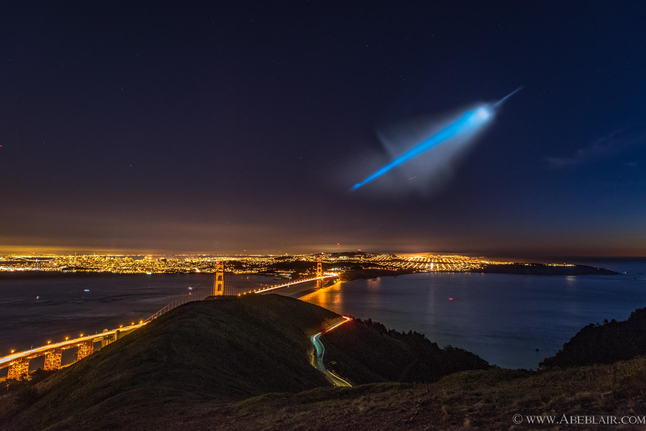 Neozhidannyi sled rakety nad San-Francisko