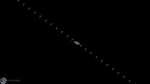 Международная космическая станция пролетает перед Сатурном