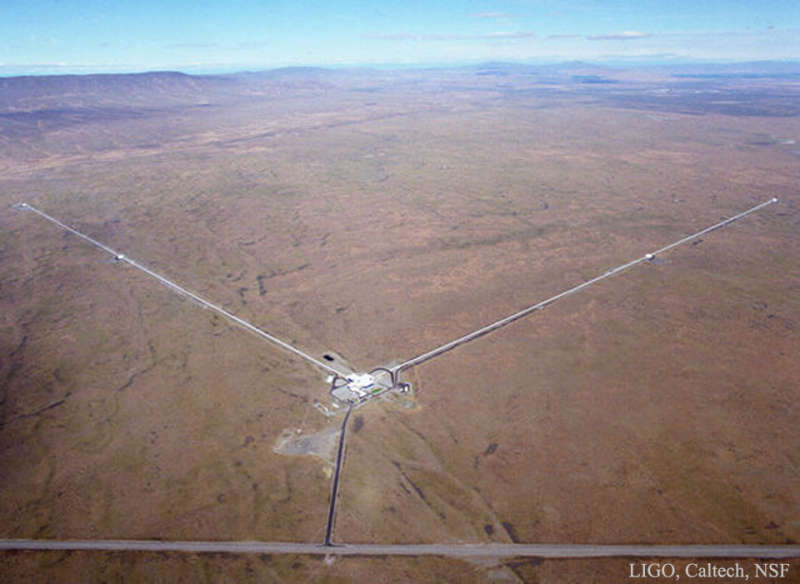 Usovershenstvovannaya LIGO: modernizaciya detektorov gravitacionnyh voln