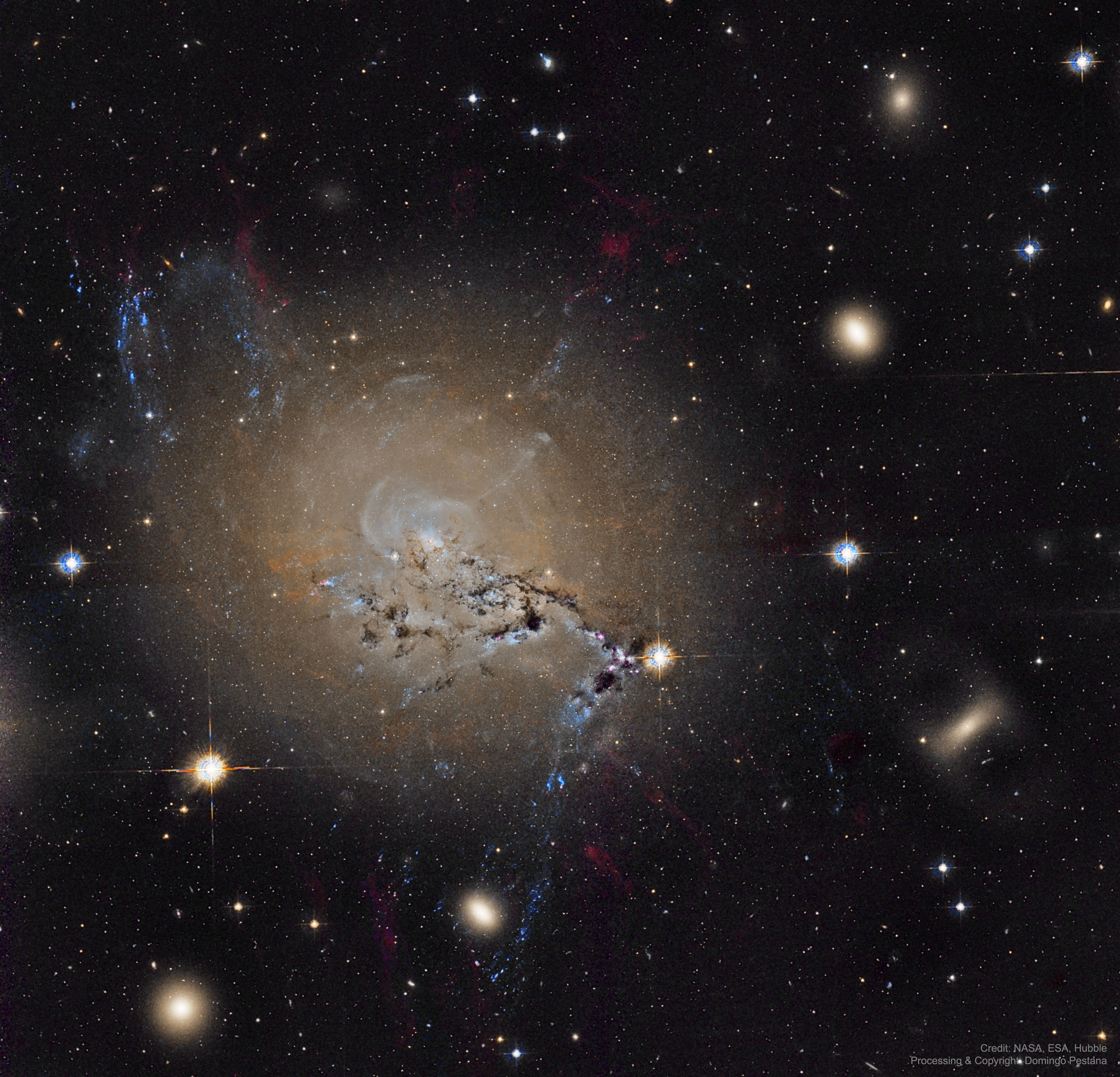 Volokna v aktivnoi galaktike NGC 1275