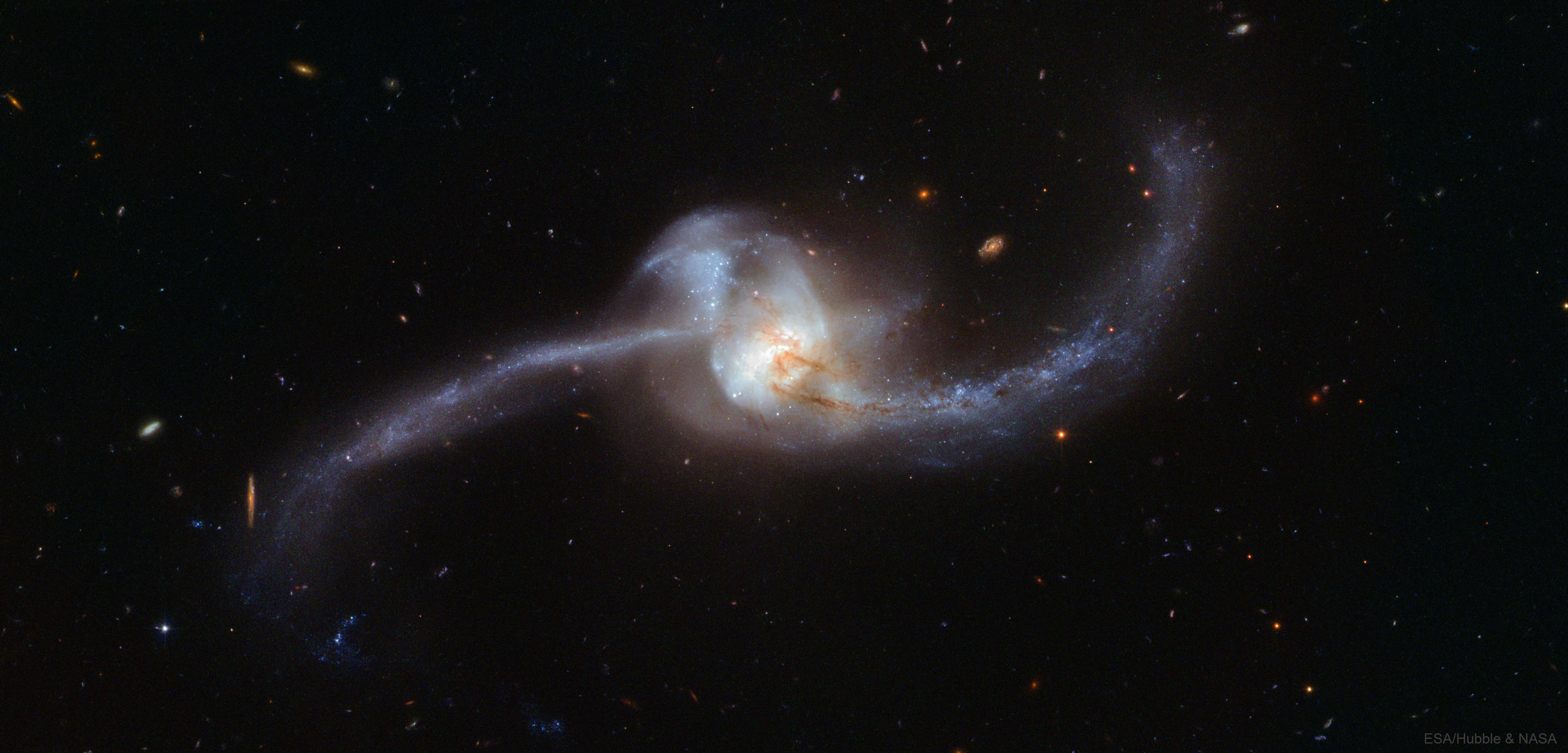 NGC 2623:     .
