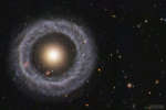 Объект Хоага: почти идеальная кольцеобразная галактика