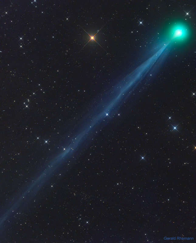 Ионный хвост новой кометы SWAN