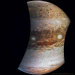 "Лицо" в облаках Юпитера от "Юноны"