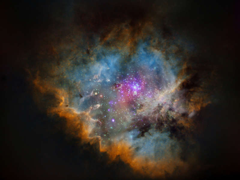 NGC 281: без звезд и со звездами