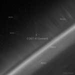 Комета Леонарда из космоса