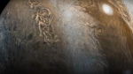 Periiovii 11: proletaya okolo Yupitera