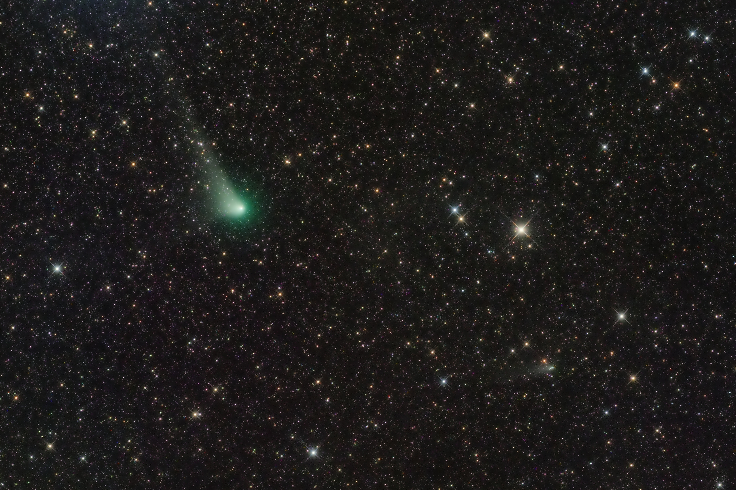 Две кометы на южном небе