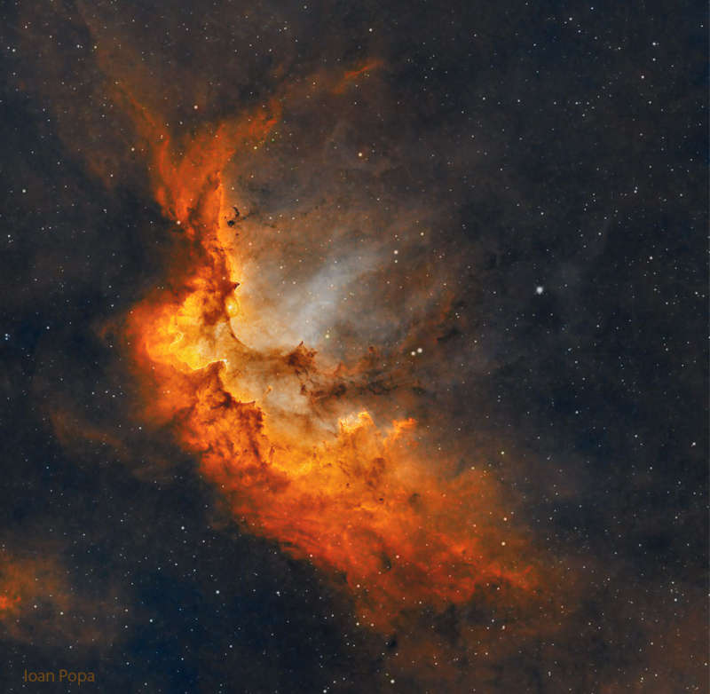 NGC 7380: туманность Колдун