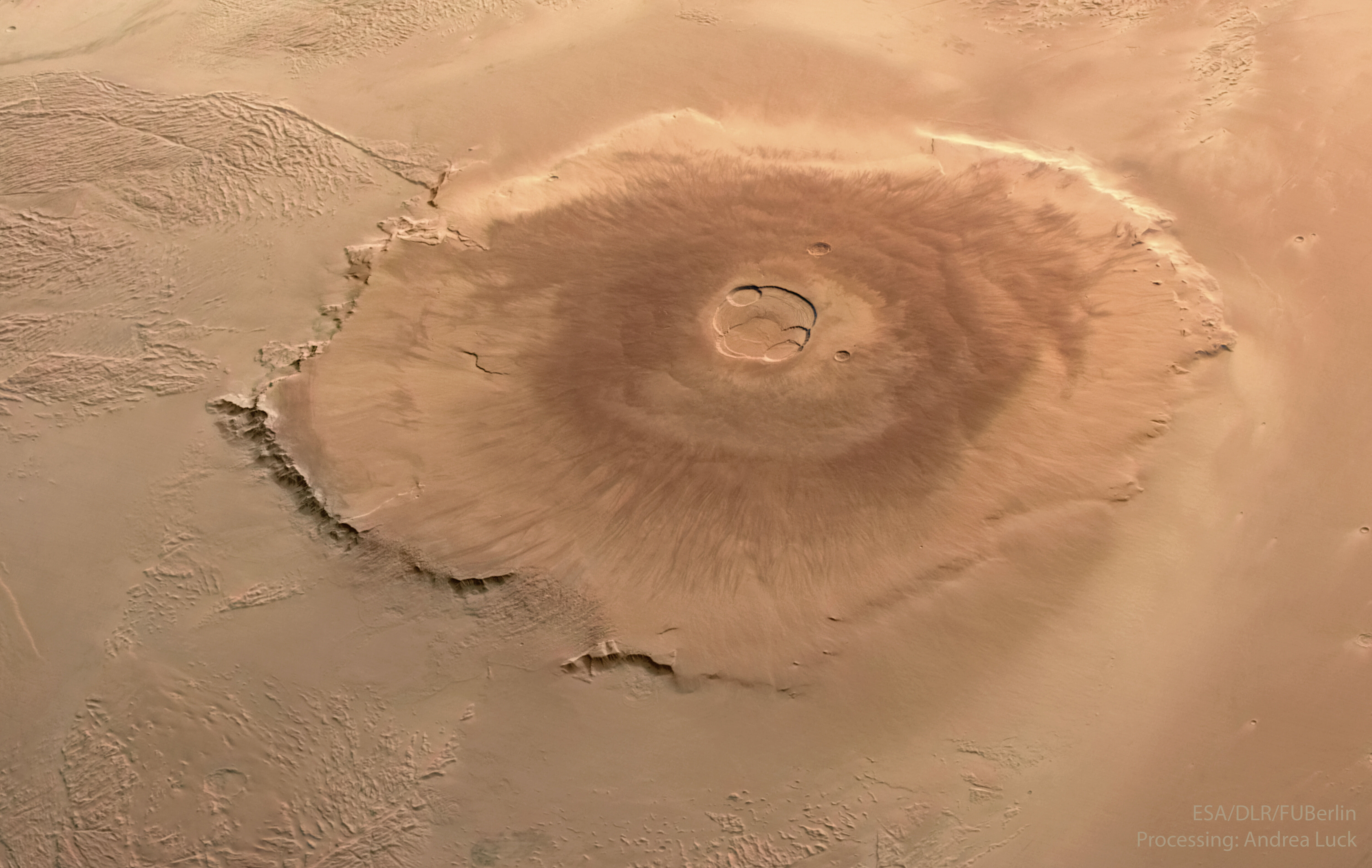 Гора Олимп: самый большой вулкан в Солнечной системе