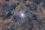 Северная звезда: Полярная и окружающая пыль