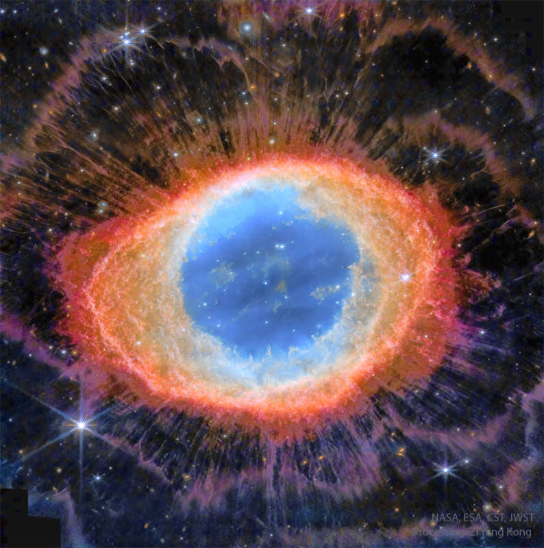 APOD: 2023 August 14 Б The Ring Nebula from Webb