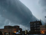 APOD: 2023 August 20 Б A Roll Cloud Over Wisconsin