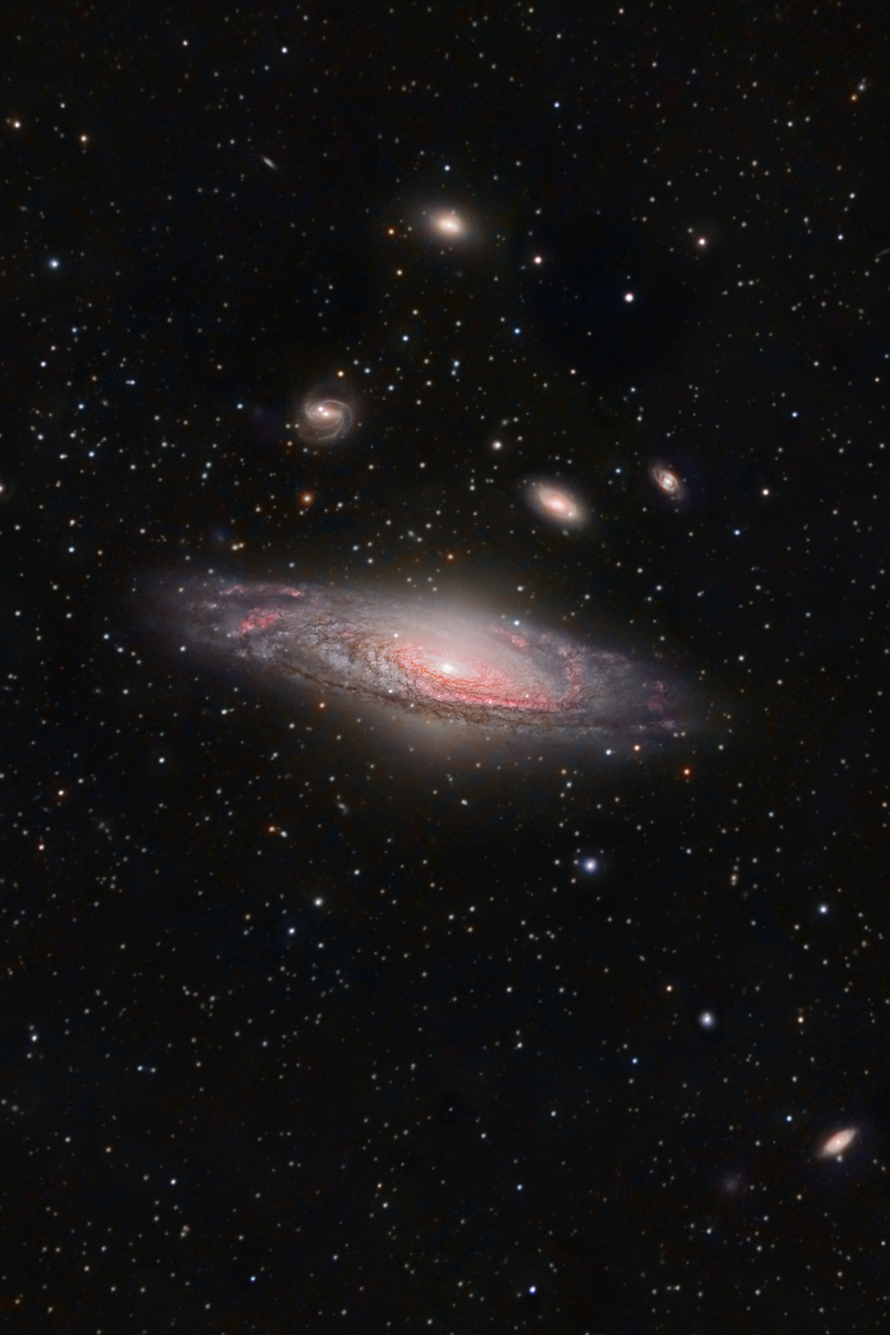 NGC 7331 i za nei