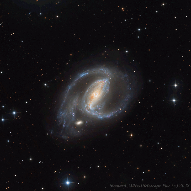 APOD: 2023 October 11 Б NGC 1097: Spiral Galaxy with Supernova