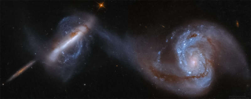 APOD: 2023 October 24 Б Arp 87: Merging Galaxies from Hubble
