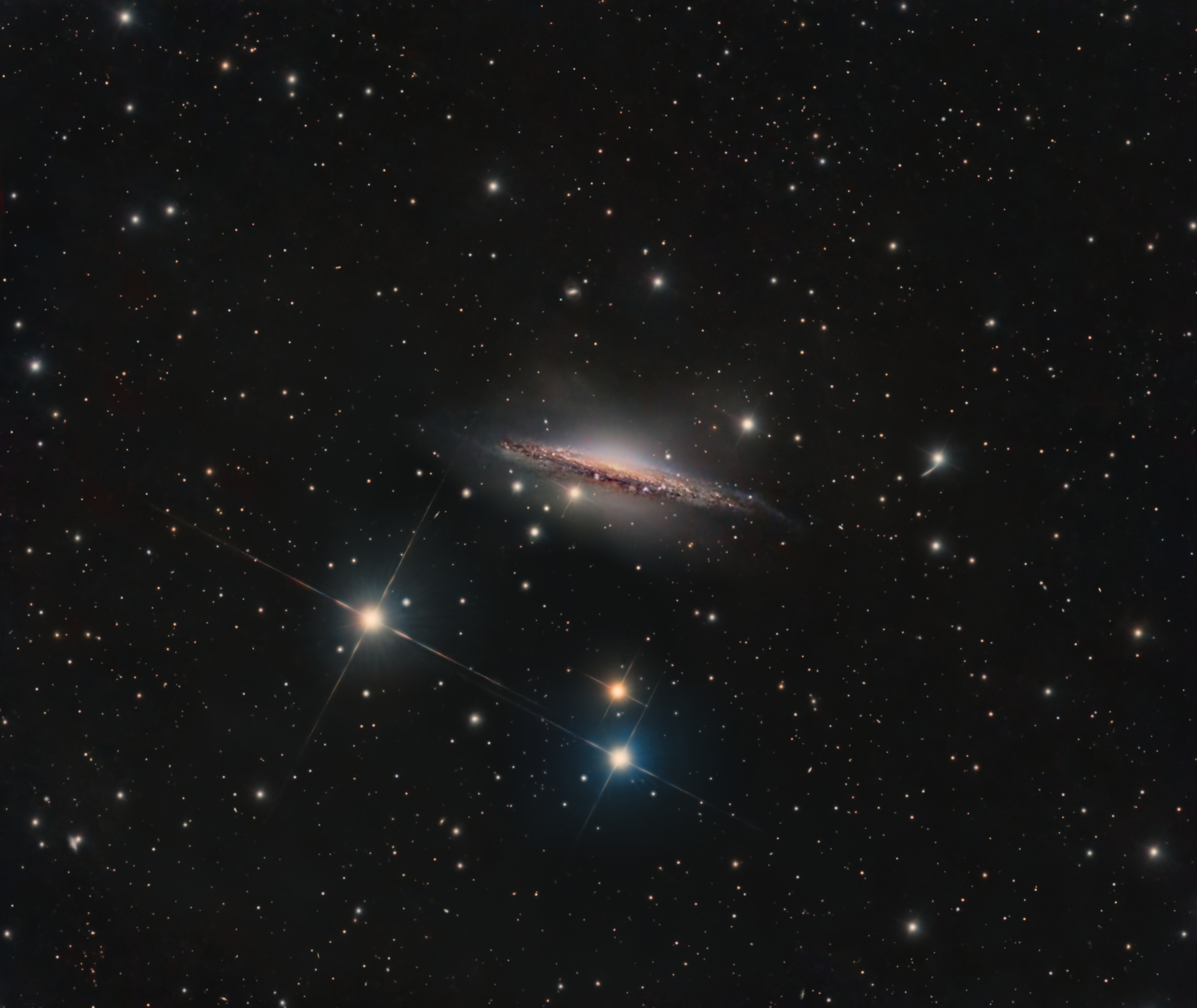  NGC 1055