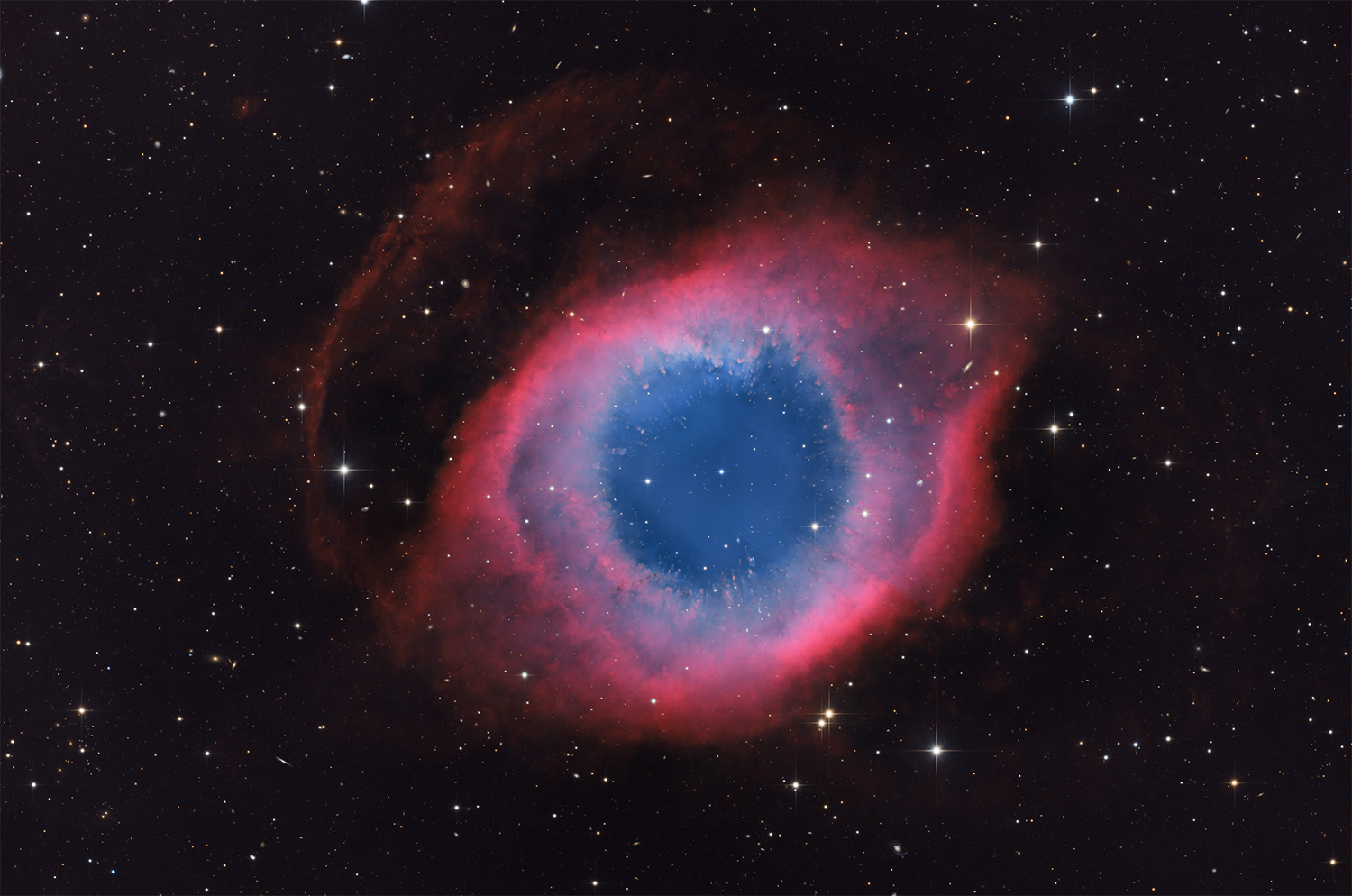 NGC 7293: tumannost' Ulitka