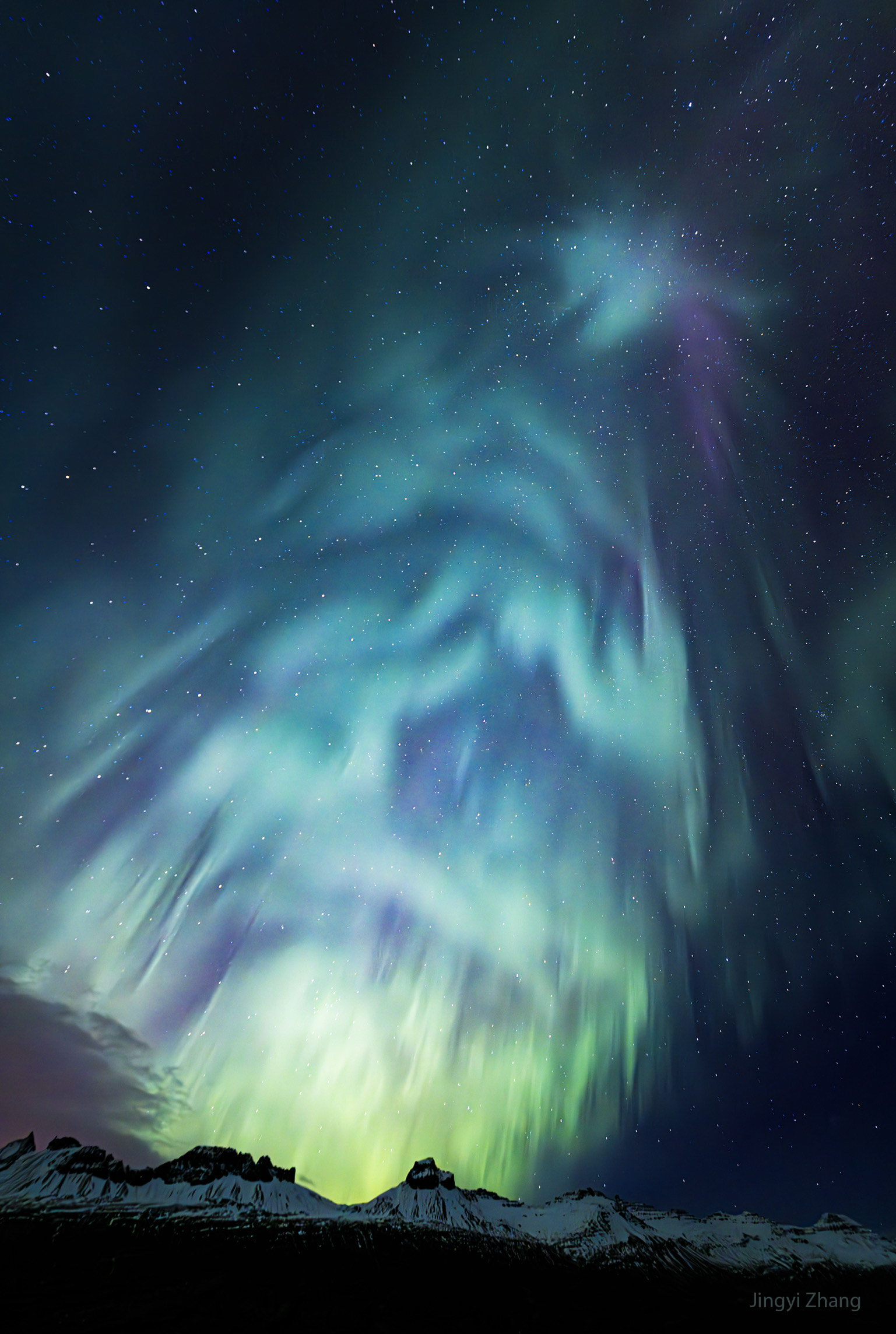 APOD: 2024 December 23 B Christmas Tree Aurora