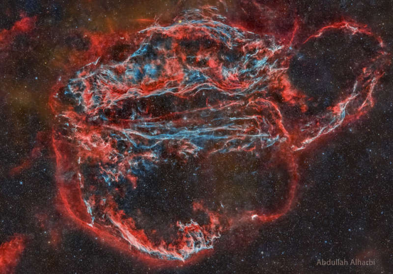 APOD: 2025 June 2 B Veil Nebula: Wisps of an Ancient Supernova
