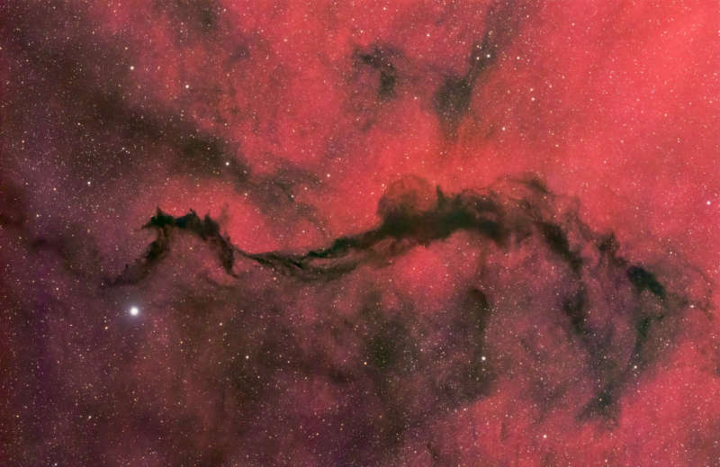 APOD: 2025 August 29  A Dark Veil in Ophiuchus